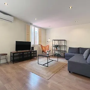 https://spacious-family-apartment-with-big-terrace.catalonia-hotels.com